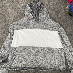 Cropped hoodie